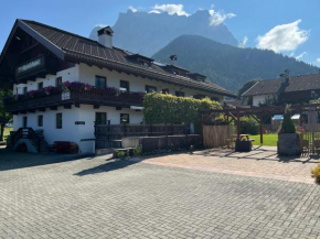 Haus Alpenblume